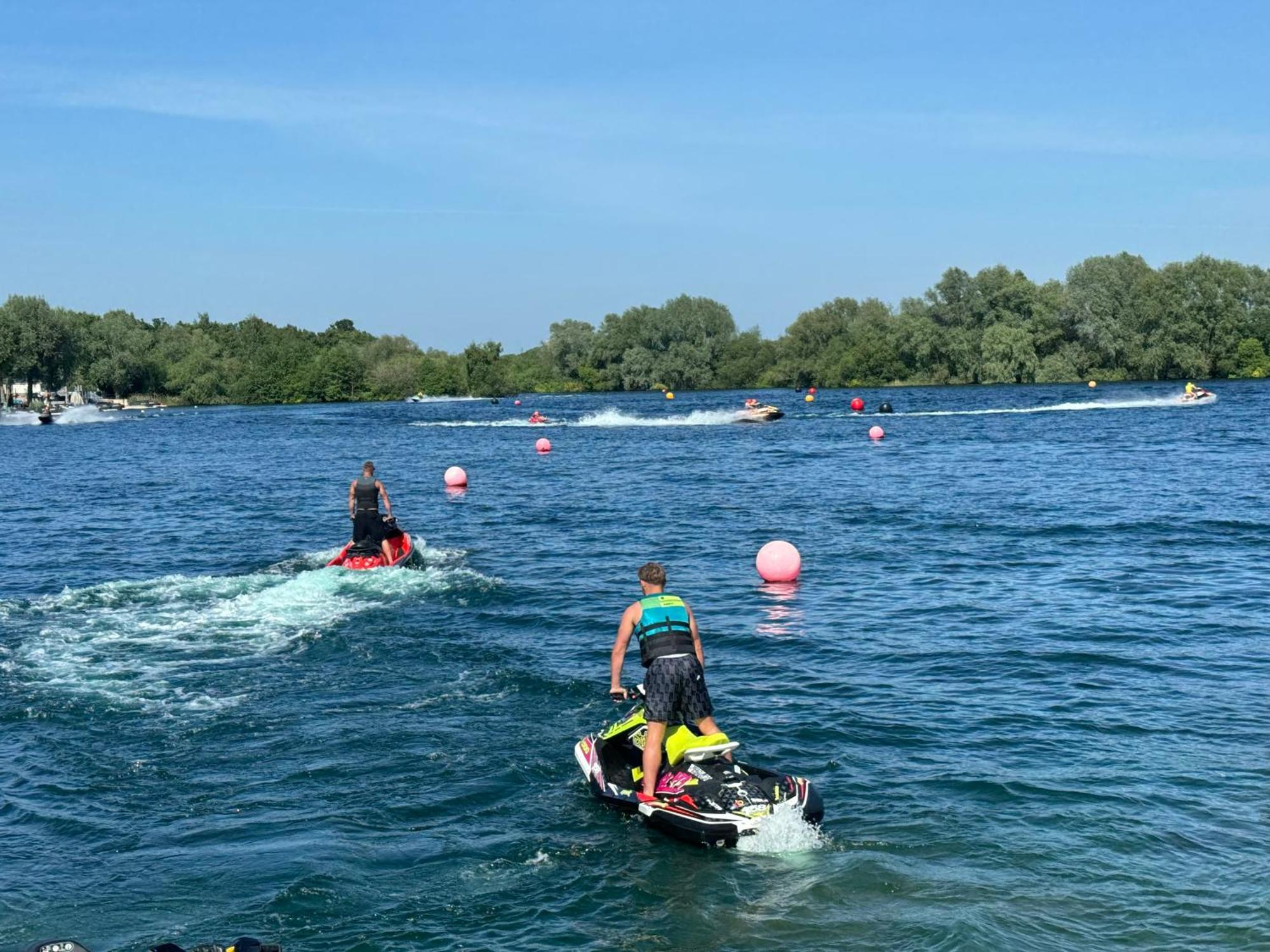 Fable Lodge Tattershall Lakes - Luxury Lakeside Lodge With Hot Tub 外观 照片